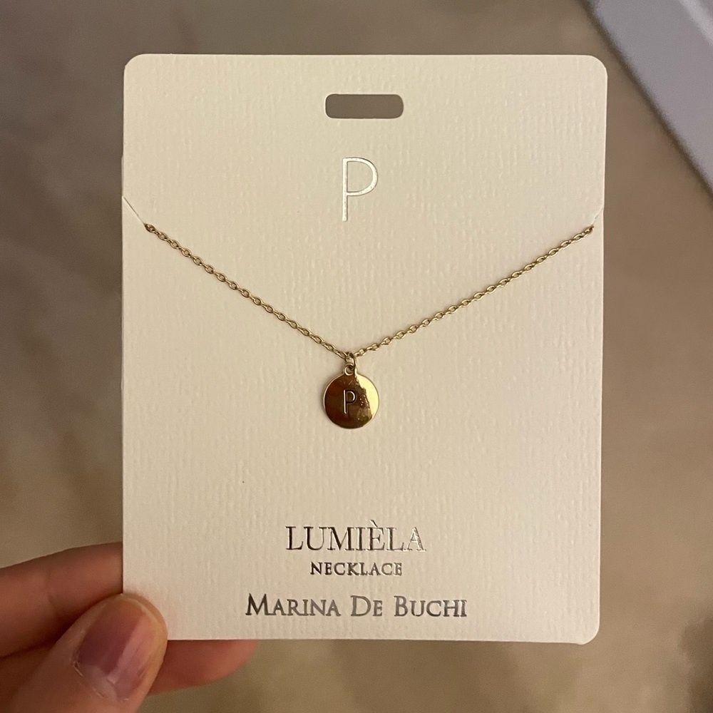 Gold P necklace
